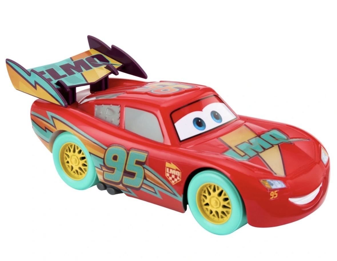 Disney Cars Race To Celebrate Lights & Sounds Lightning McQueen