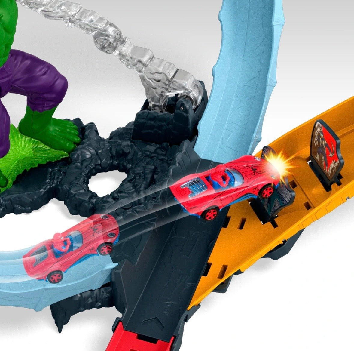 Hot Wheels Superstar Speeders Spiderman & Hulk Smashdown Track Set