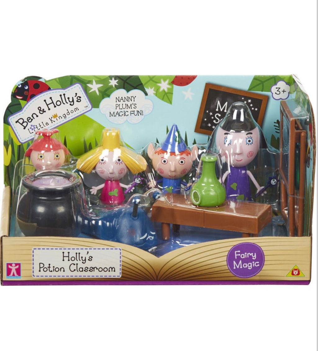 Ben & Hollys Little Kingdom Hollys Potion Classroom