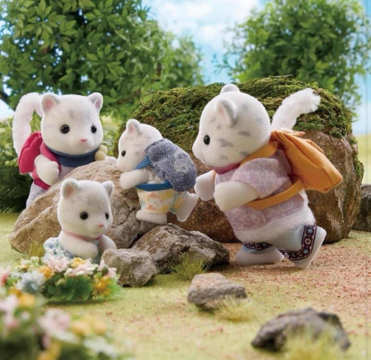 Sylvanian Families - Snow Leopard Family 5814