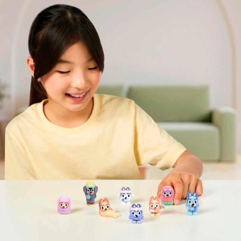 Bluey Fuzzies Blind Box 2 Figure Pack Assortment. One supplied